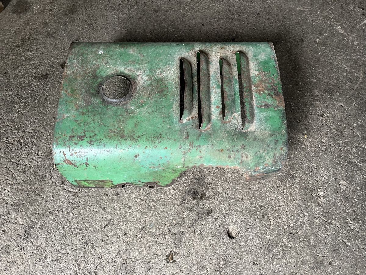 Rapid Trattori: Motorhaube passend zu Rapid Spezial – Usato da Oensingen venduto da alpenvogel92