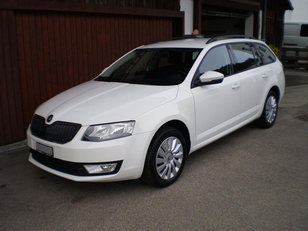 SKODA Octavia Combi 1.6 TDI 110 Ambition 4x4 mit AHK abnehmb