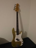 1990 Fender Precision Bass 62 Reissue gold leaf nitro