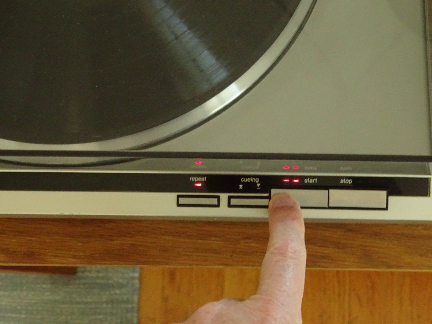 Technics Giradischi: Technics SL-QL1  direct drive metal – Usato da Hirzel venduto da Musicman03 6
