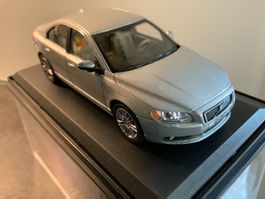 VOLVO S80 im Massstab 1:43