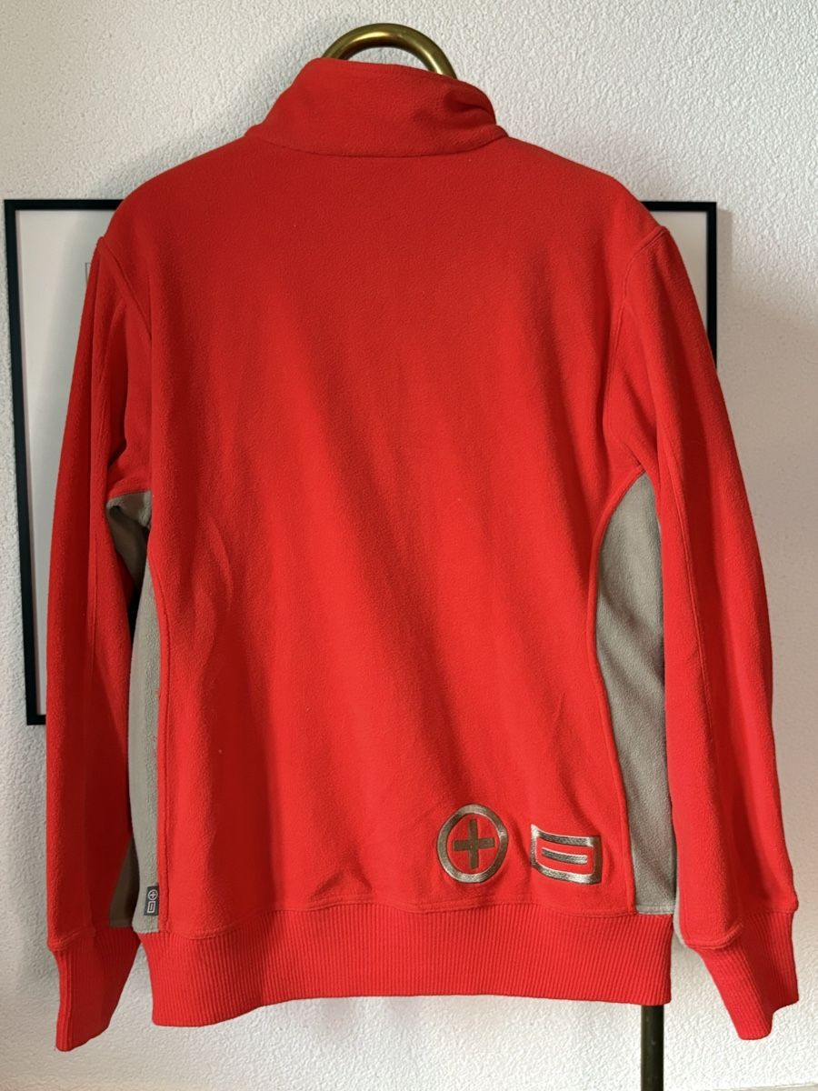 Chiemsee Maglioni & Felpe: Polaire Chiemsee rouge, Size L – Usato da Neuchâtel venduto da sharposneaks 6