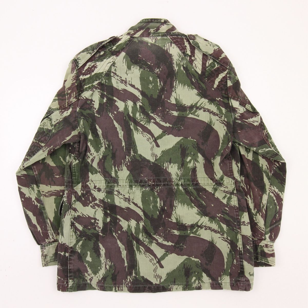 Camicie: Vintage Army Shirt – Usato da Bern venduto da Padeeeh 1