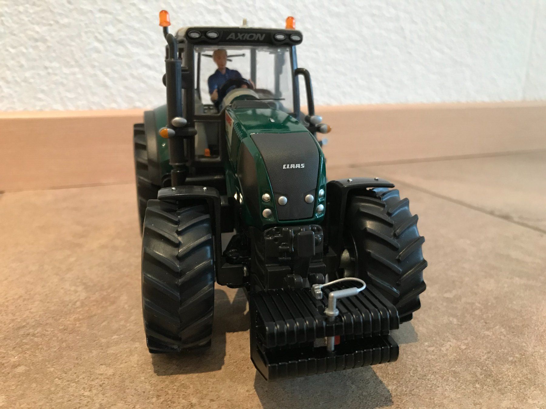 Claas Trattori: SIKU Claas Axion 850 – Nuovo e nell'imballaggio originale da Kreuzlingen venduto da Stefan1150 1