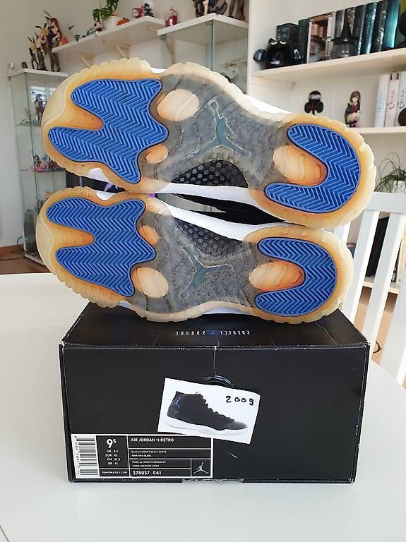 Scarpe da uomo: Nike Air Jordan 11 "Space Jam" 2009 Grösse 43 – Usato da Windisch venduto da Xabeba 1