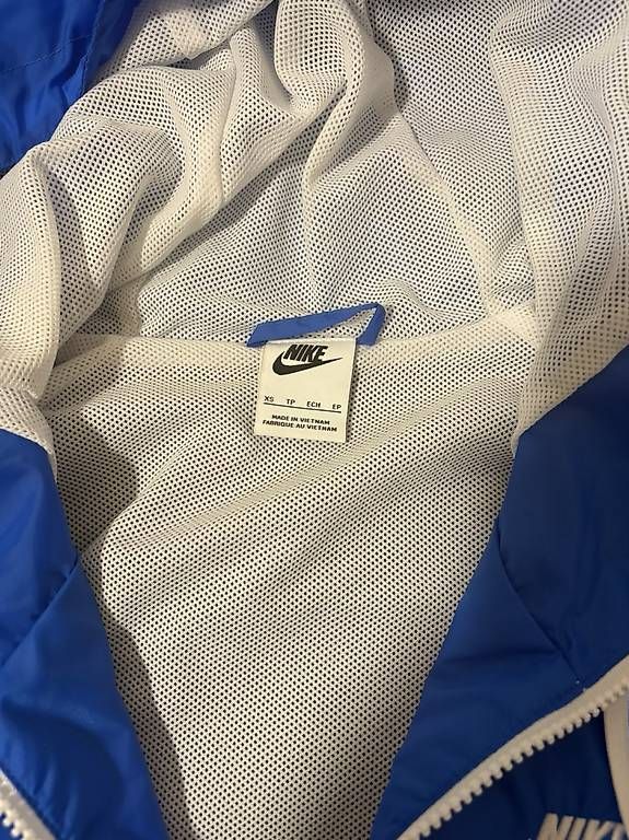 Giacche: Veste Nike Xs  – Usato da Martigny venduto da mal_hs86 2