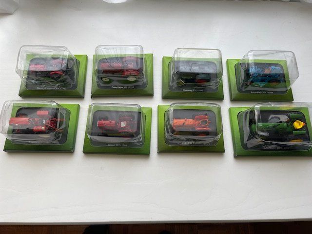 Modellautos: lot de  8 tracteurs miniature – Neu und originalverpackt aus Ursy von DK8