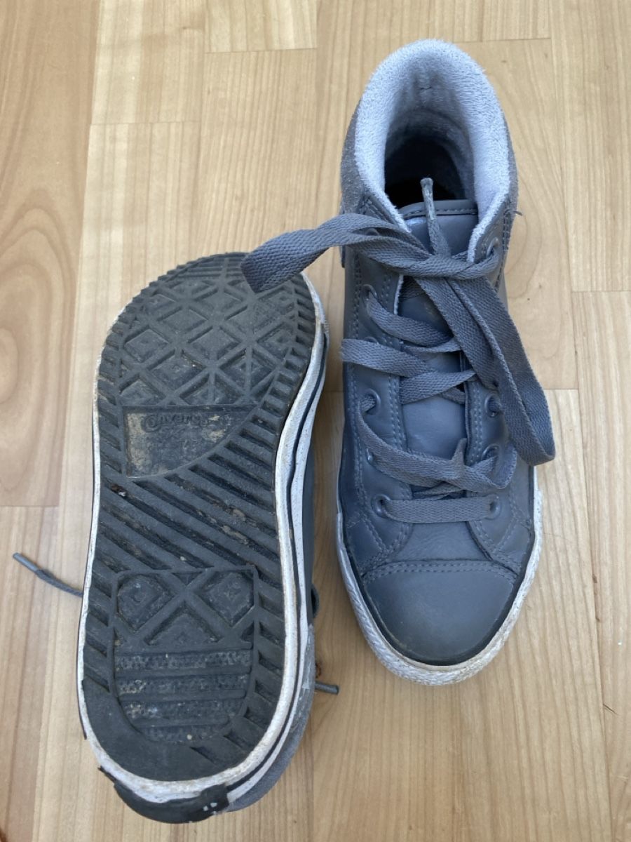 Converse Chaussures garçon: Converse All Star, Grösse 37, Leder – D'occasion à Basel par lxbsl 2