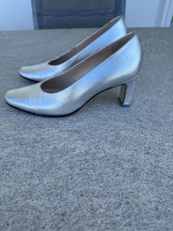 Pumps Grösse 35 1/2 silber - Capriccio