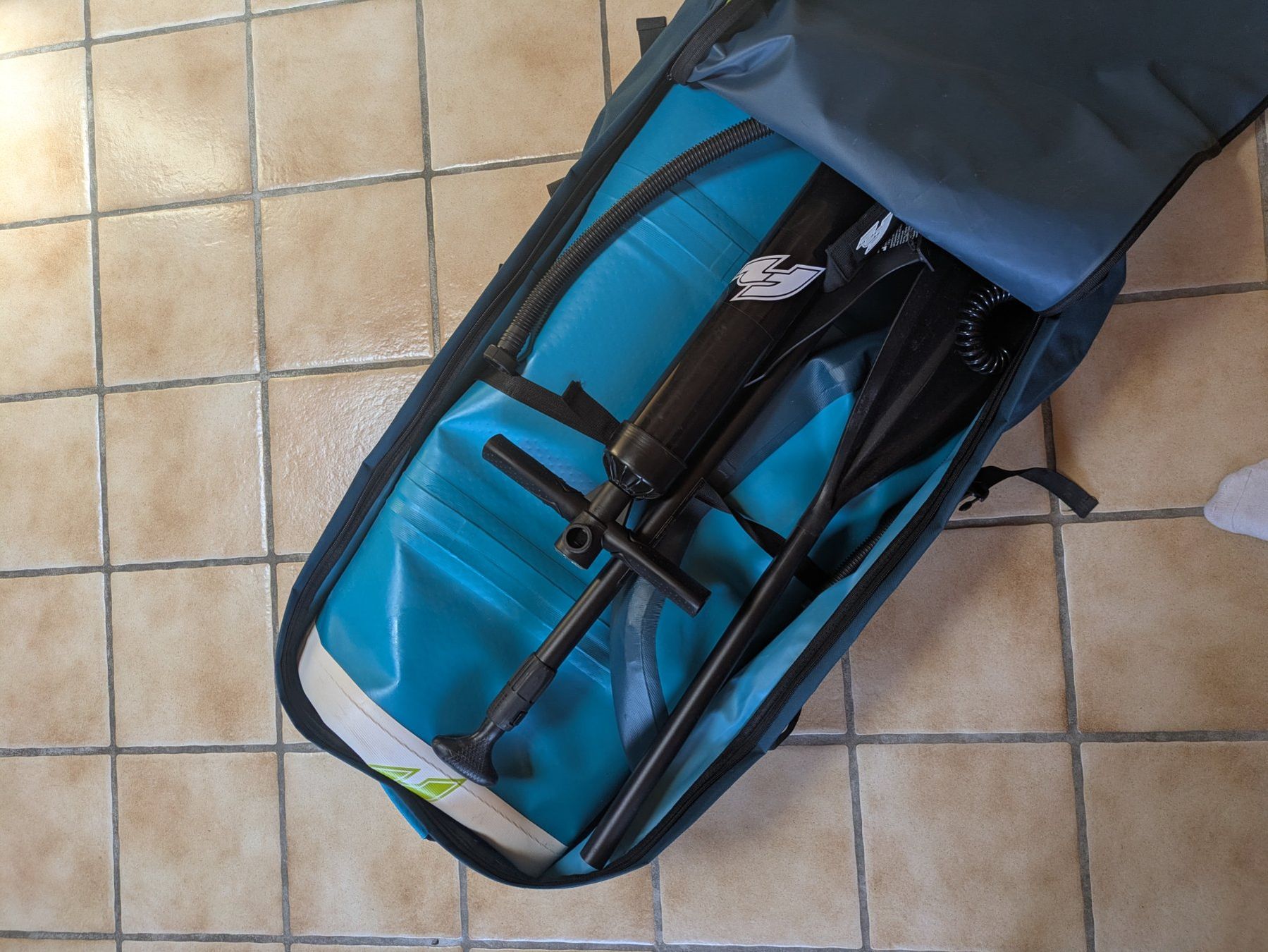 Surfboards & Schwimmbrette: Paddleboard gonflable F2 2 personnes – Gebraucht aus Arbaz von nao_5ljw 2