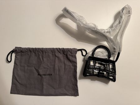 BALENCIAGA, Leder Top Handle Bag Hourglass