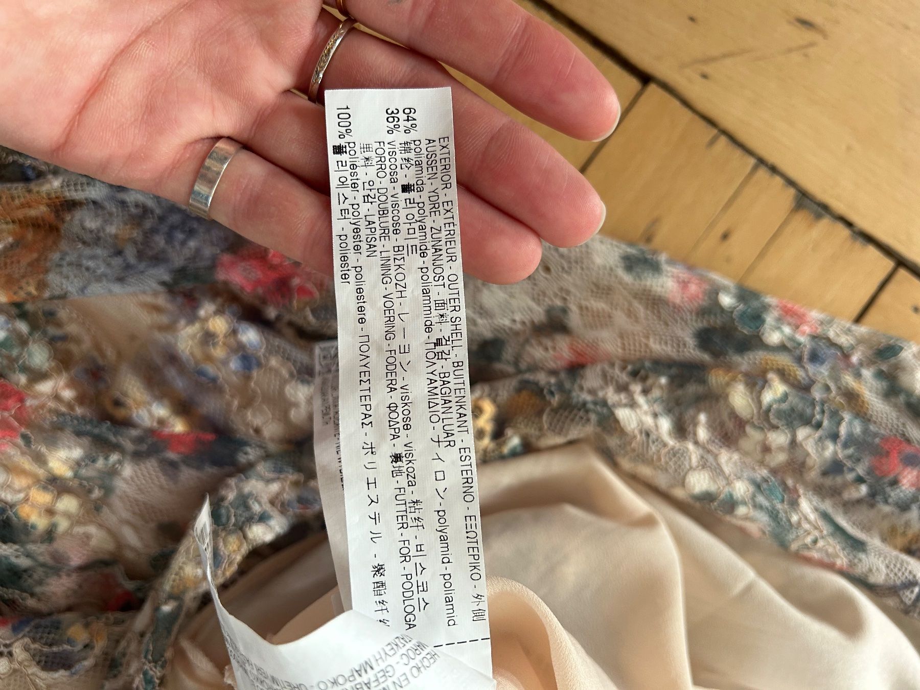 Zara Kleider: Sommerliches Spitzenkleid mit Blumenmuster, Grösse M – Neu (gemäss Beschreibung) aus Zollikon von alessandra2m 5