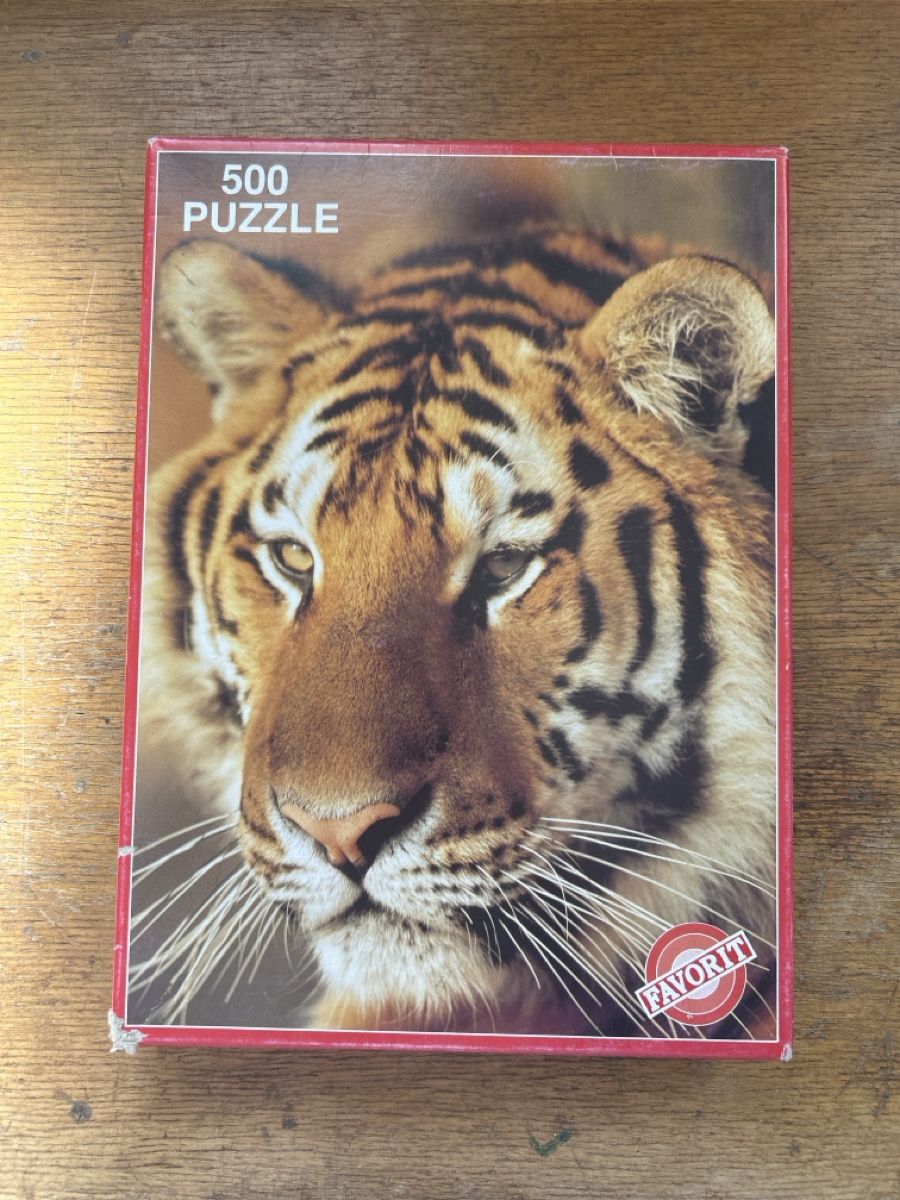 Puzzle: Puzzle Tiger – Usato da Burgdorf venduto da Mm.ju
