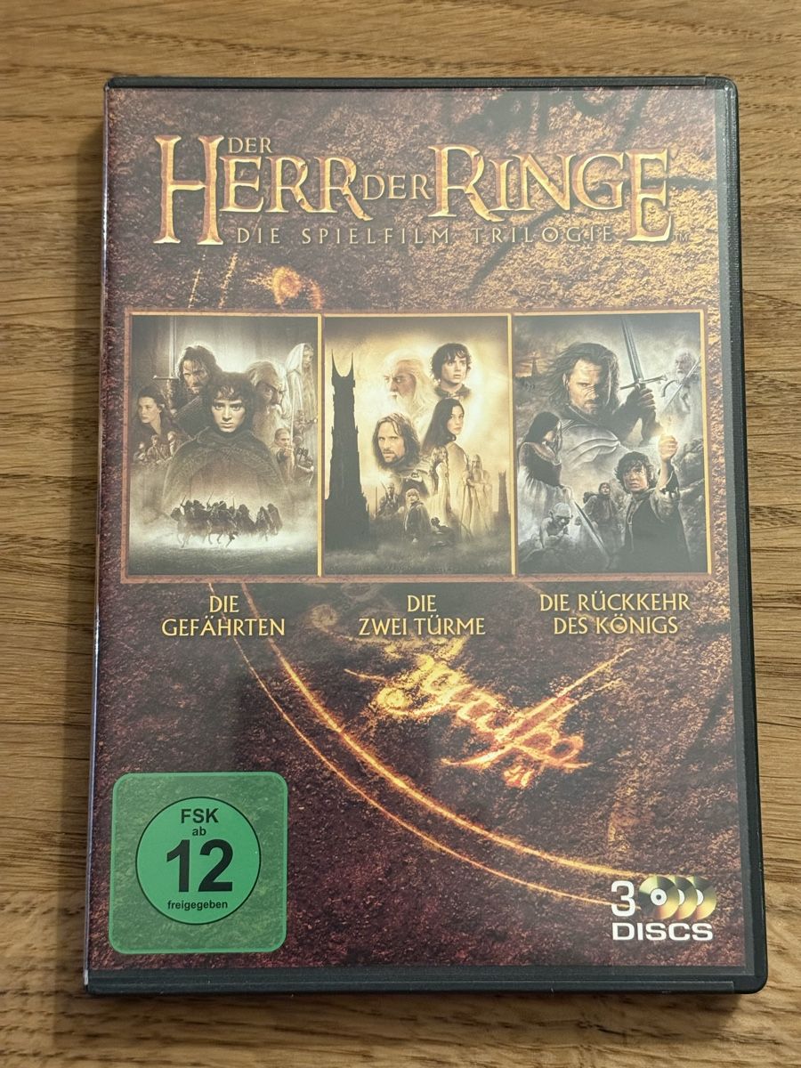 Tutti i DVDs: Herr der Ringe Trilogie DVD Box - Top Zustand! – Usato da Wädenswil venduto da dom_pz5d