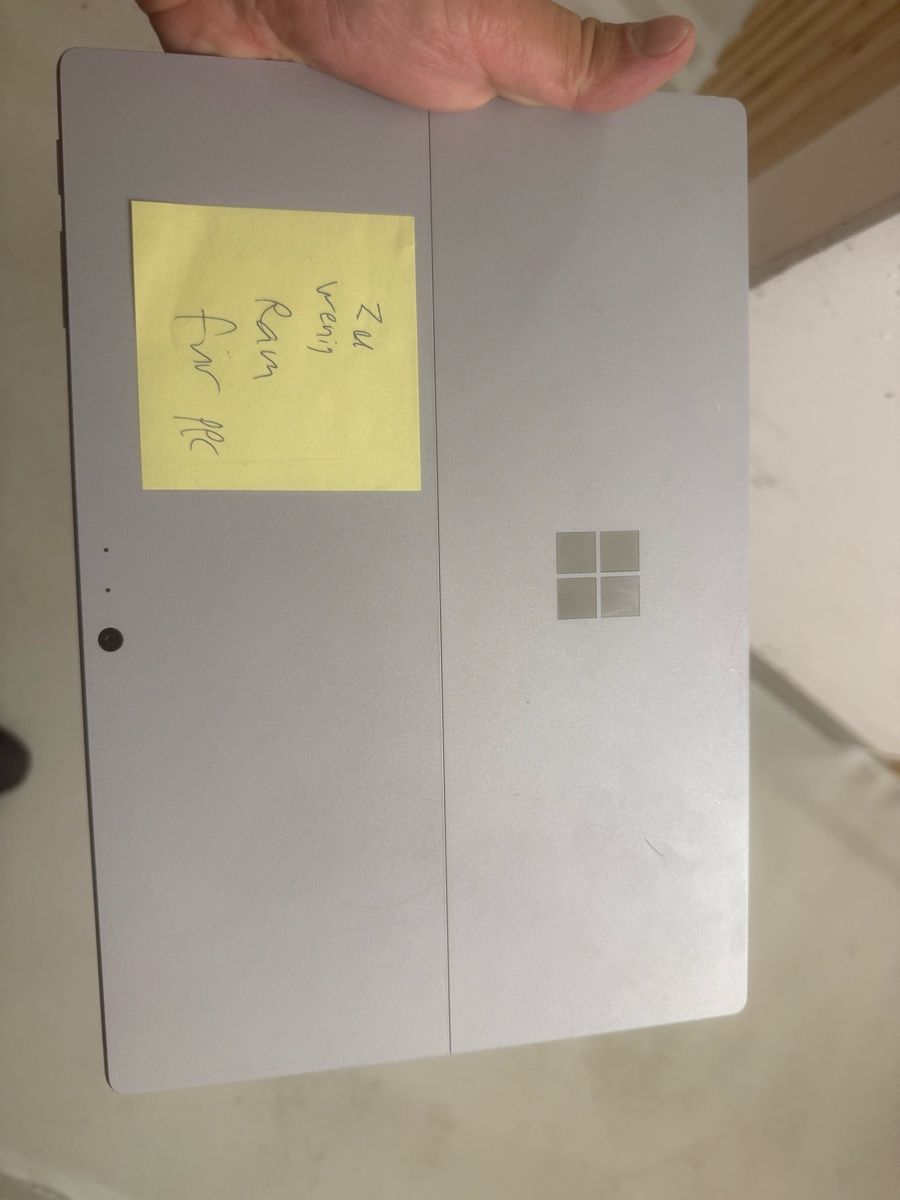 Microsoft Tablettes PC: Microsoft Surface Pro 1796 128GB   – D'occasion à Oensingen par aziri123 9
