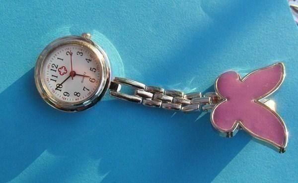Orologi: Uhr Hänger silbrig medico mit Klipps – Nuovo e nell'imballaggio originale da St. Margarethen TG venduto da ursk10 1