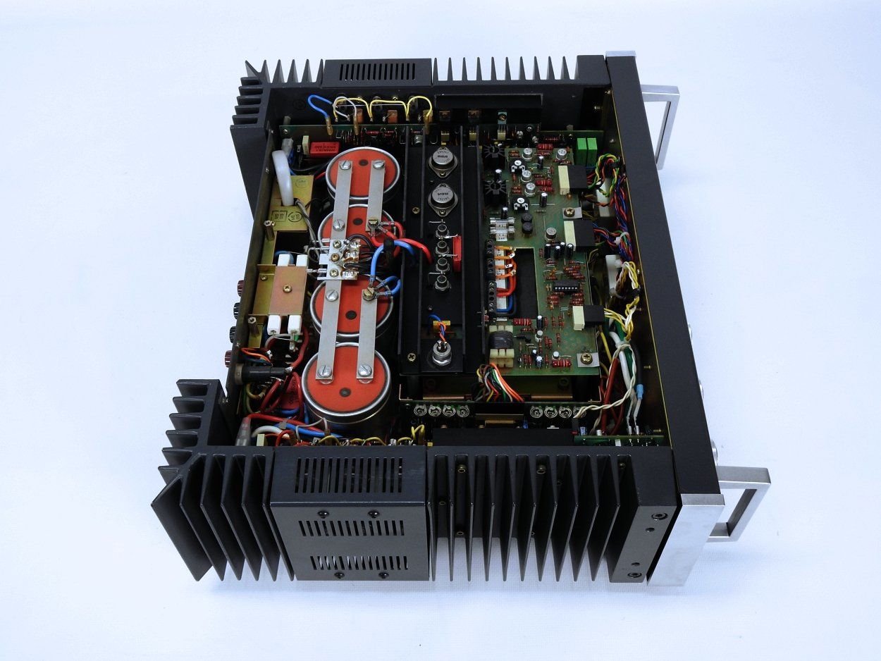Revox Amplificatori: ReVox B740 Endstufe - Sammlerstück... – Usato da Lohn-Ammannsegg venduto da Techtrading-GmbH 7