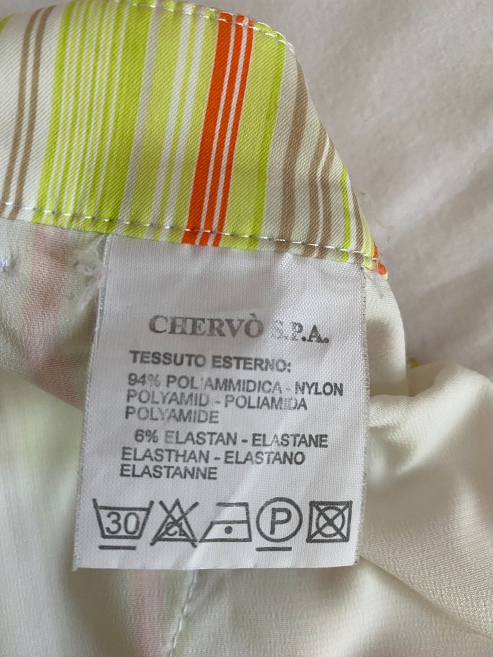 Jeans: leichte Stretch Sommer Damenhose CHERVO Gr. 38 – Usato da Niederrohrdorf venduto da park5 5