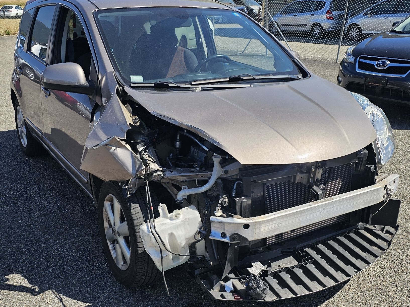 Nissan Automobili: nissan Note 1.6 automatique  – Difettoso da Chavornay venduto da lev_qnm6 3