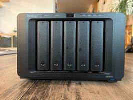 Synology DS1517+ – 8 GB RAM – NAS 5-bay