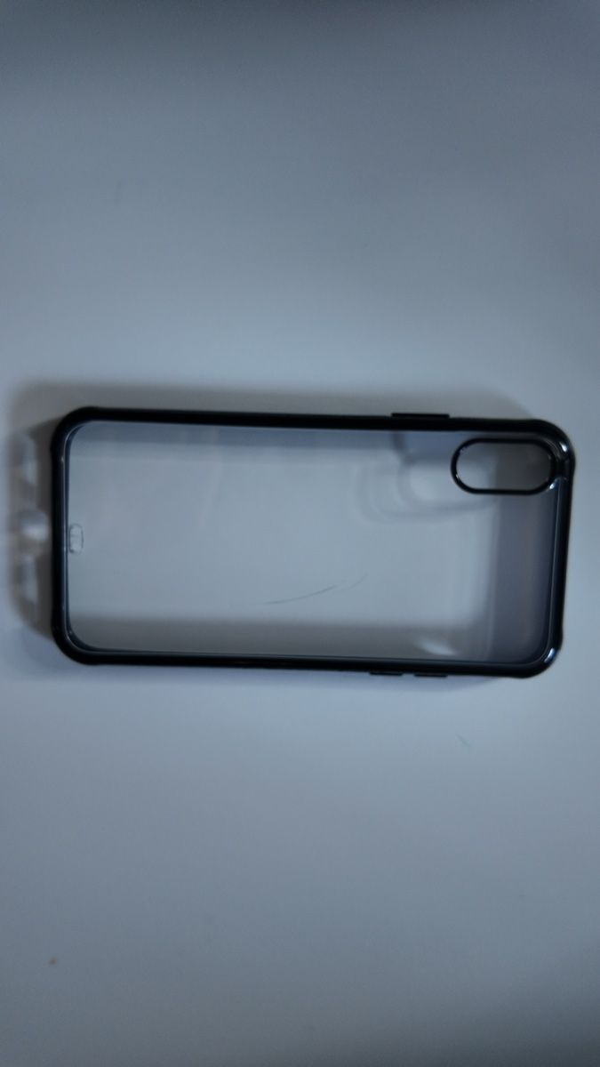 Cover & Protezioni schermo: Coque d’iPhone X/XS transparente avec bords noirs – Nuovo e nell'imballaggio originale da Denges venduto da val_j8w7