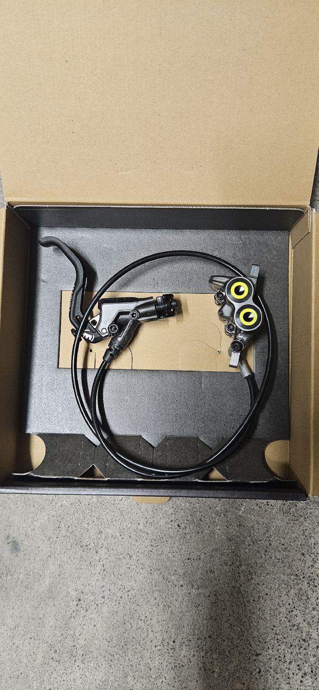 Magura Pezzi di ricambio: Magura MT 7 – Usato da Krattigen venduto da cherry83 1