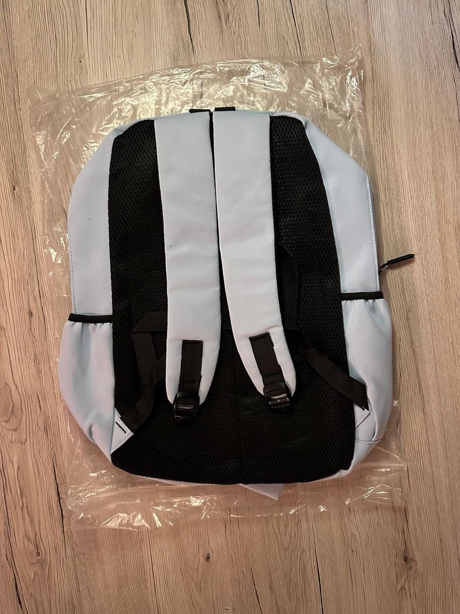 North Face Zaini: The North Face Rucksack – Nuovo (secondo la descrizione) da Basel venduto da pau_s6pv 1