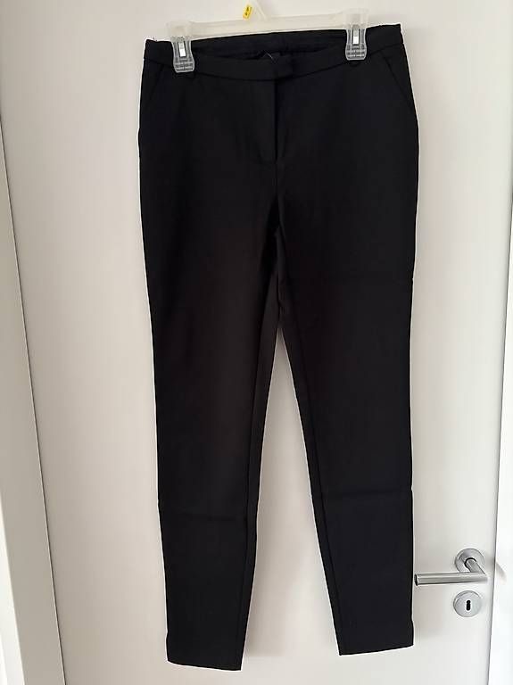 Hosen: Business Hose, Grösse m – Gebraucht aus Uetikon am See von Laura__S