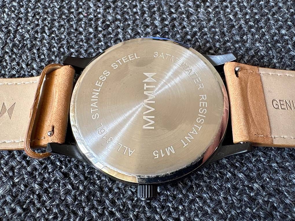 Orologi: MVMT Herren Uhr – Usato da Bern venduto da gab_ncg6 3