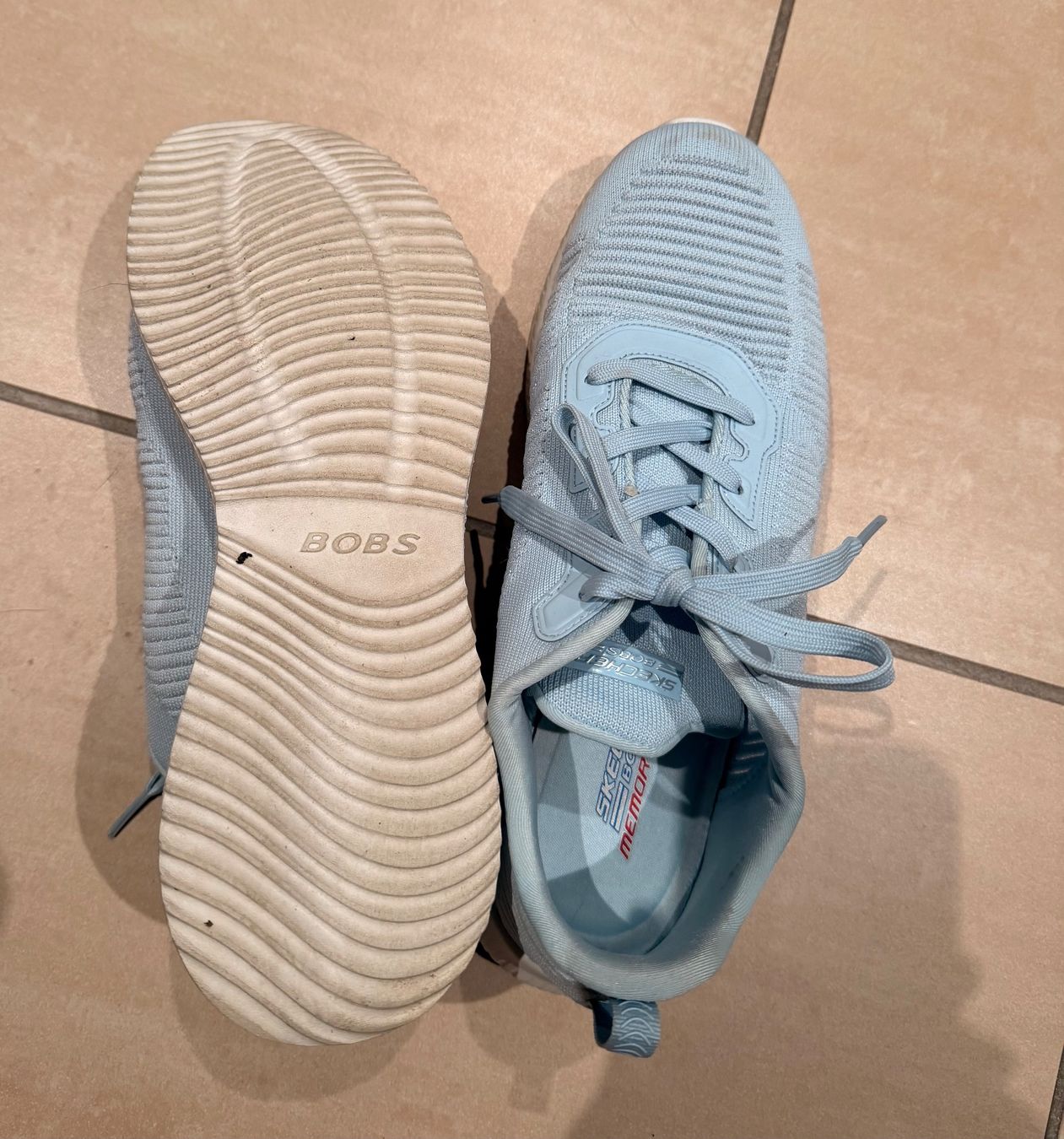 Skechers Scarpe da donna: Sketchers Bobs 41.0 – Usato da Strengelbach venduto da Dory 1