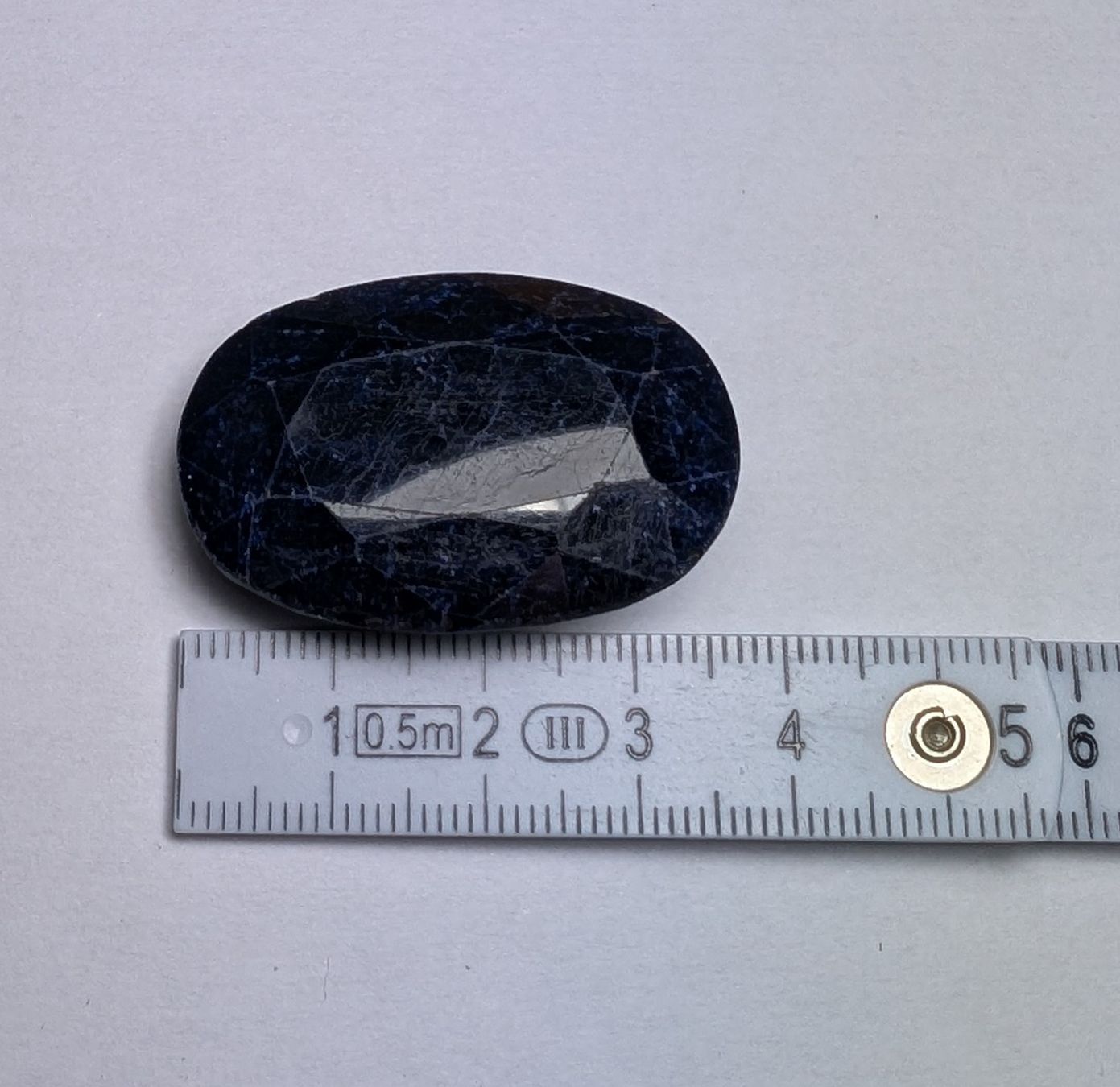 Pietre preziose: Énorme SAPHIR VÉRITABLE Facetté – 128 Carats (4,8 cm) – Usato da Lausanne venduto da Ory7 1