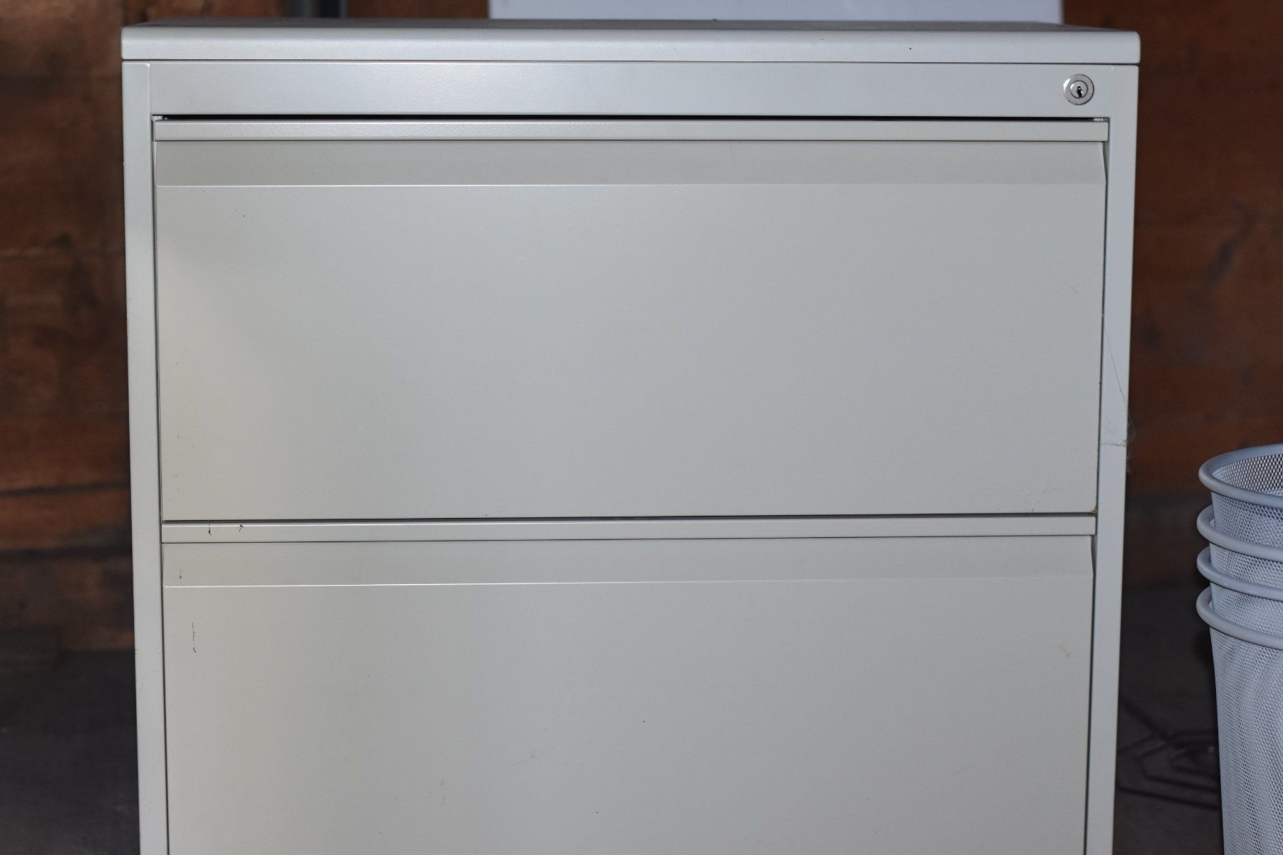 Armadi: Aktenschrank – Usato da Burgdorf venduto da Heks.Kick.Burgdorf