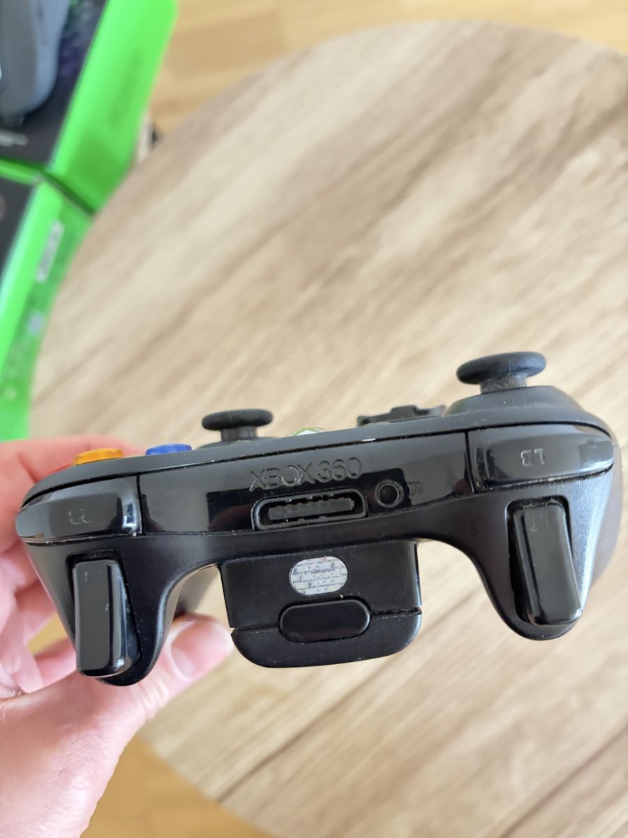 Microsoft Console: Xbox 360 Wireless Controller – Usato da Basel venduto da ale_mn2l 2