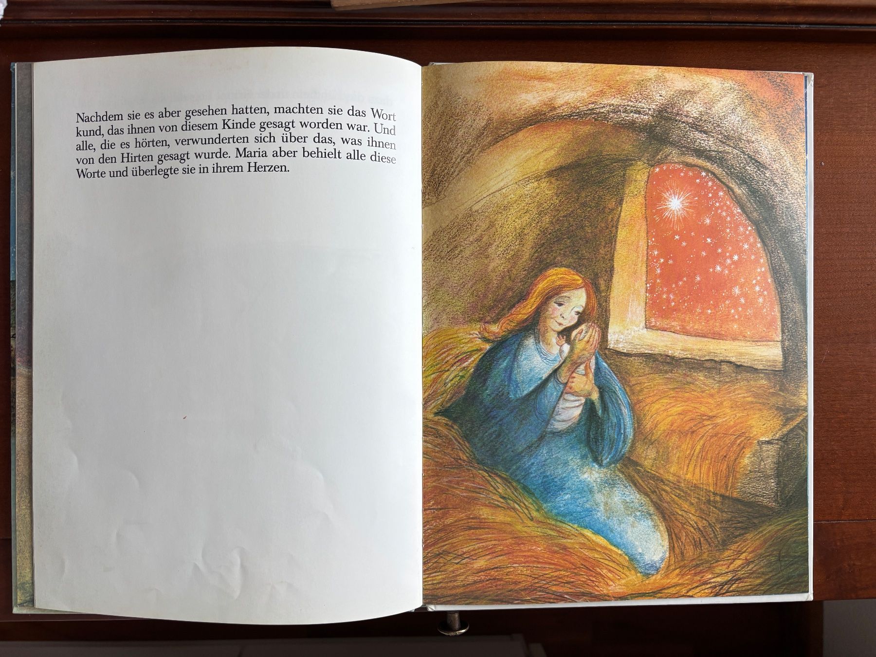 Bücher: Die Weihnachtsgeschichte - Bernadette Nord Süd 1992 – Gebraucht aus THERWIL von Fcbbasel 2
