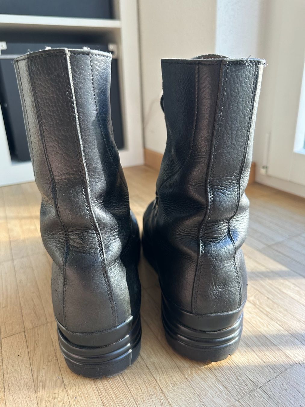 Schweizer Armee Scarpe da uomo: Schweizer Armee Stiefel Grösse 41 – Usato da Zug venduto da Supervamp 3
