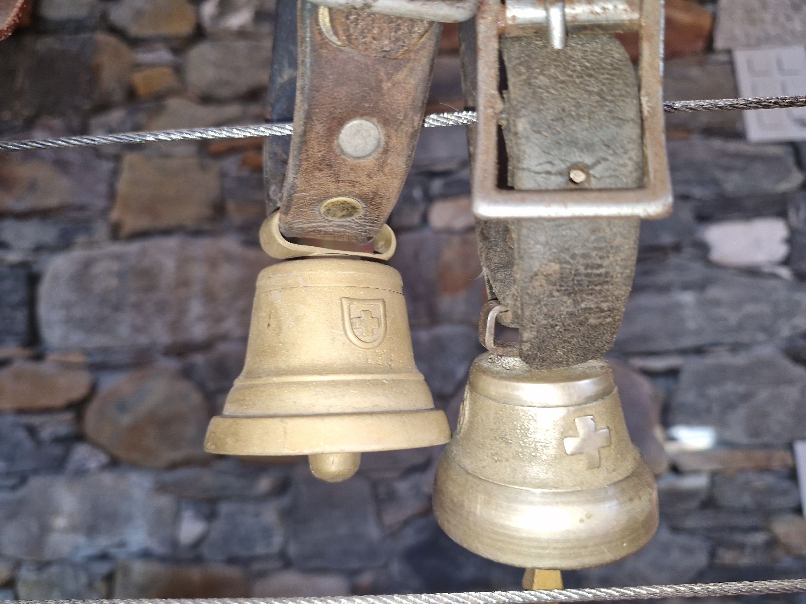 Campanacci mucche: Ziegen-Schafglöggli  – Usato da Guarda venduto da rue_bpd7 1