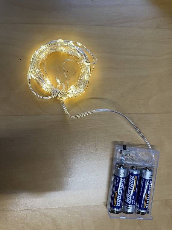 Lampade: Luce led con filo di  rame – Usato da Lugano venduto da club.888