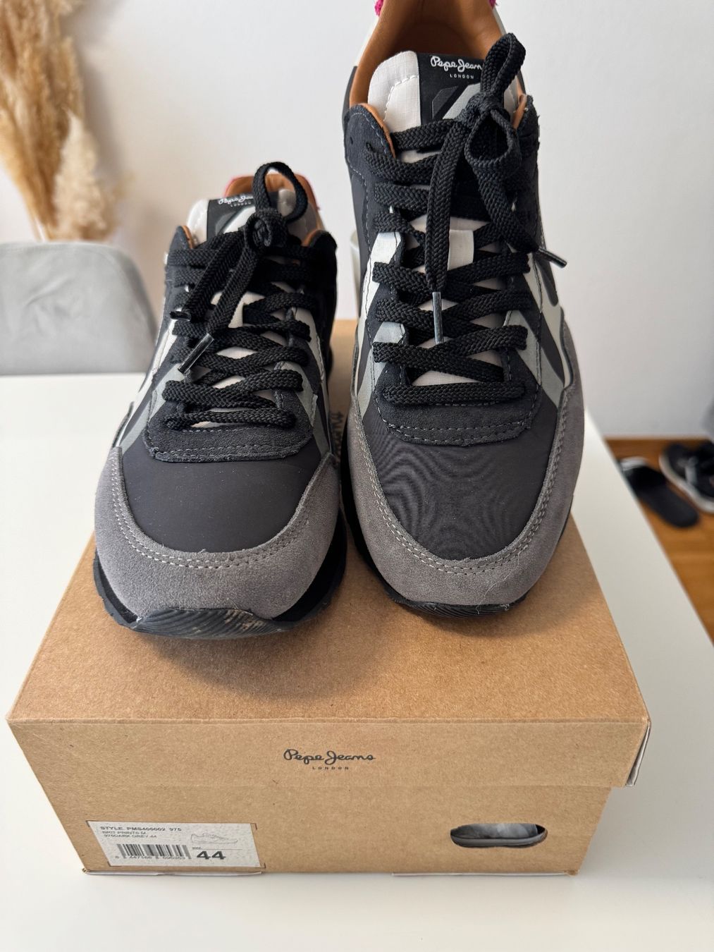 Pepe Jeans Scarpe da uomo: PEPE JEANS HERREN SCHUHE 44 NEU – Nuovo (secondo la descrizione) da Frauenfeld venduto da iphone6 1