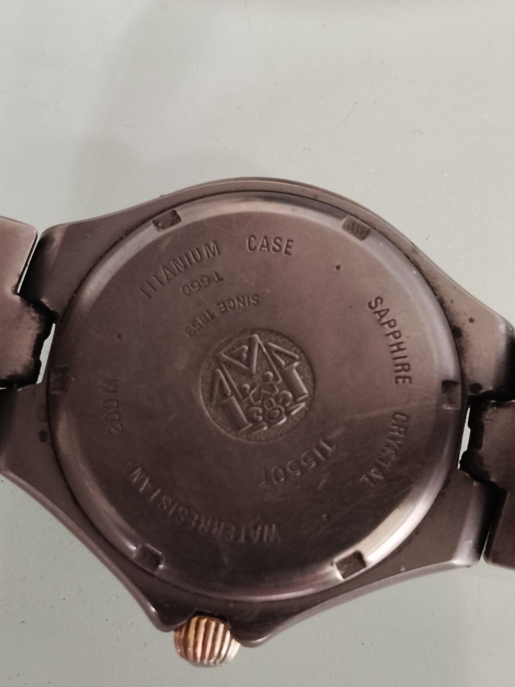 Tissot Orologi: Tissot Titanium Quarzuhr, läuft – Usato da Glattbrugg venduto da tarnkappenbomber 1
