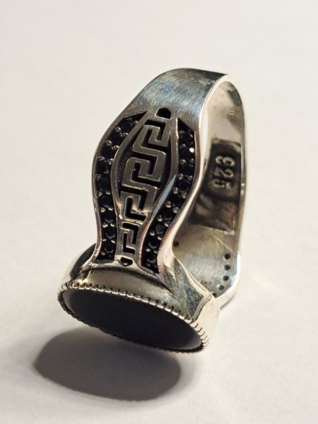 Ringe: 0047 - Bague en argent, Onyx, taille 66 – Neu und originalverpackt aus Neuchâtel von NIDAVELIR 2