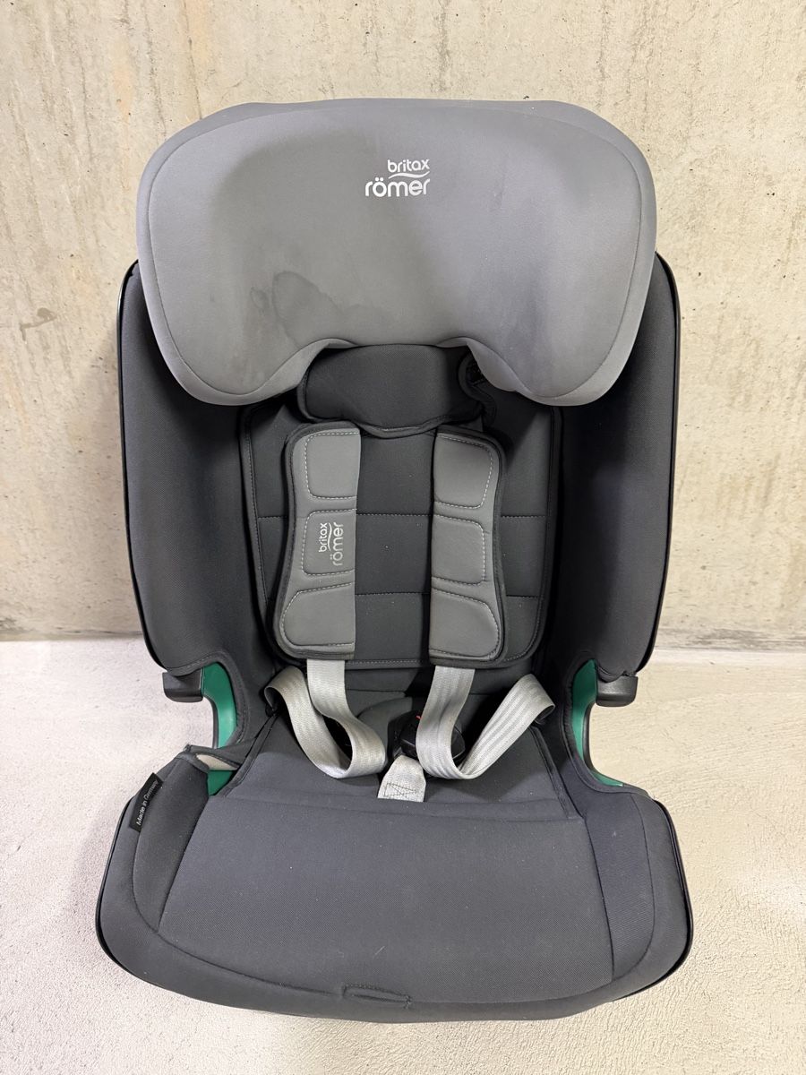 Britax Römer Seggiolini per auto: Kindersitz Britax Römer PREMIUM – Usato da Bülach venduto da MIM1990