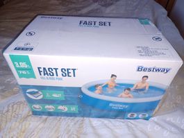 Piscine Bestway 305cm X 76cm, neuf avec emballage d'origine.