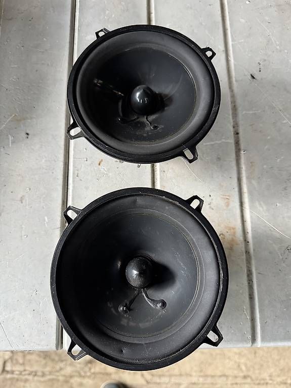 Casse acustiche: 2 haut-parleurs Axton, 2 voies, 12cm – Usato da Morges venduto da Nicorital 2