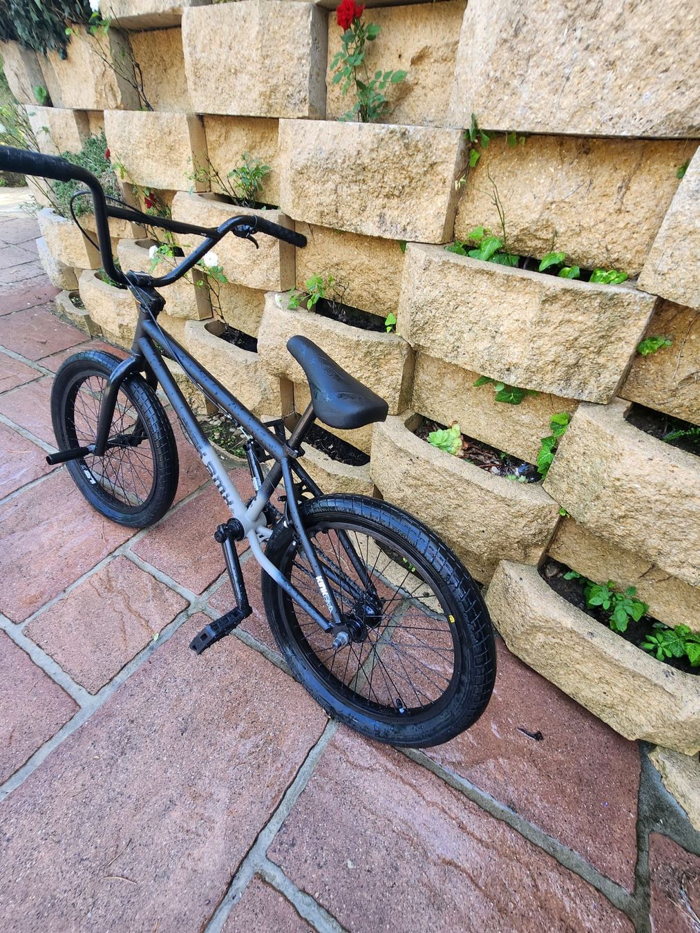 Biciclette: kink bmx 20" tires – Usato da Buchillon venduto da joa_2lct 4