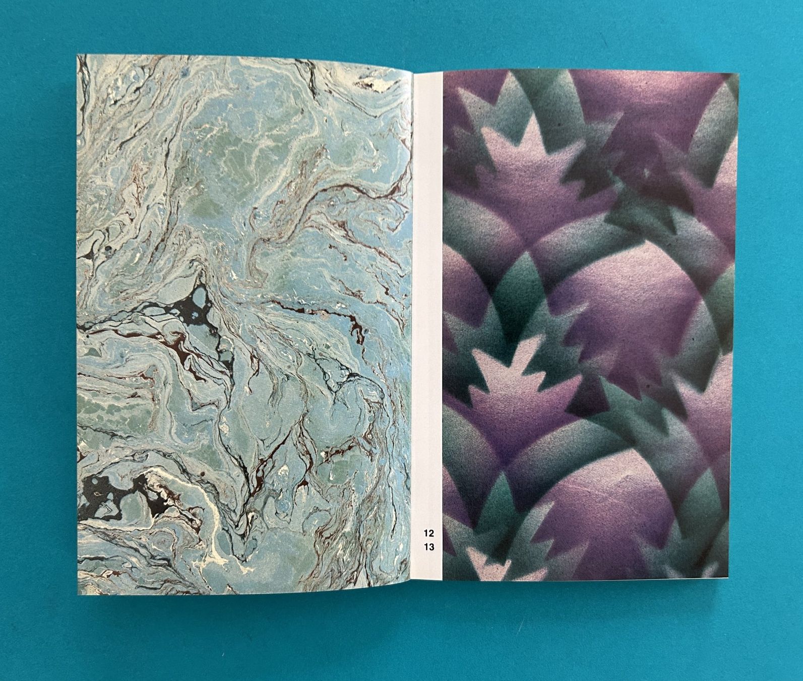 Libri: ALLES ÜBER BUNTPAPIER – Usato da Zürich venduto da Domus09 6
