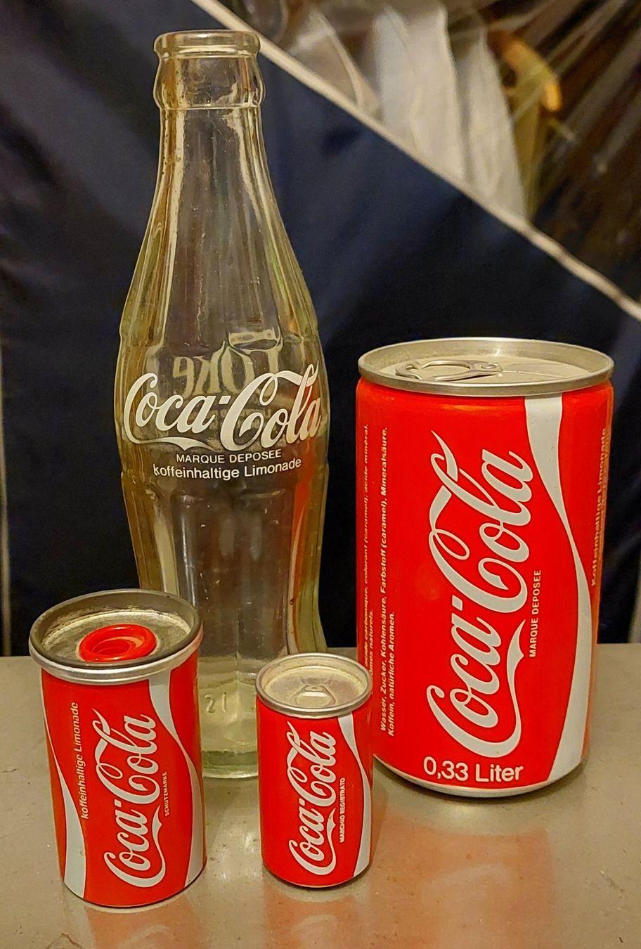 Coca-Cola Alle Dekorationen: Coca Cola-Sammlung, Vintage, 12 Stück plus Weiteres – Gebraucht aus Zürich von Lindwurm-Festung 4