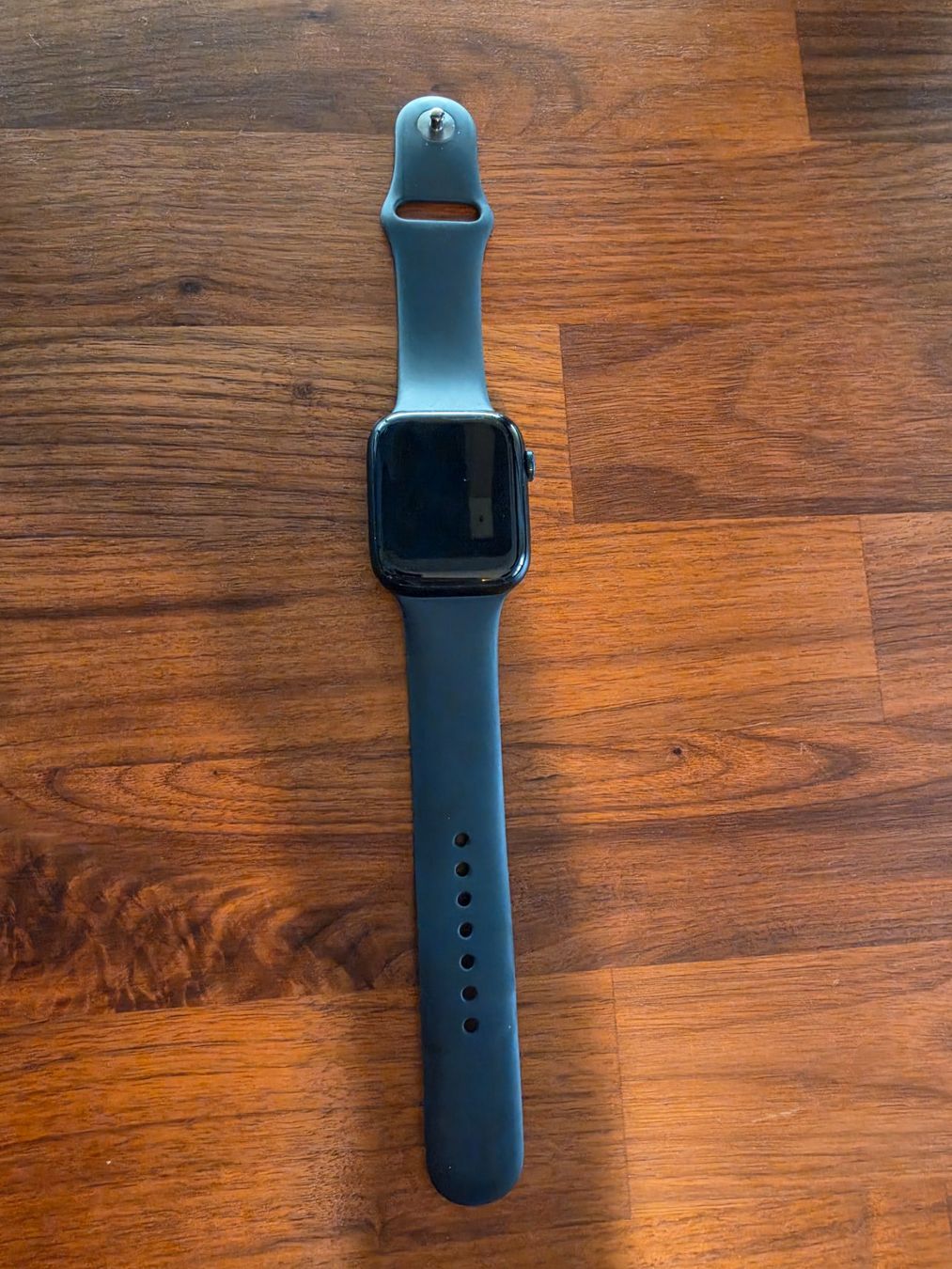 Apple Smartwatch: Apple Watch Series 9 GPS 45 mm – Gebraucht aus Zürich von dan_zz2z 1