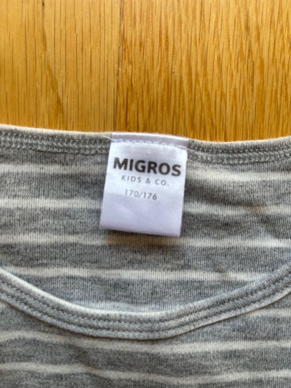 Maglioni & Felpe: Gestreifter Pullover | Migros * Grösse 170 – Usato da Basel venduto da AufeinenBlick 2