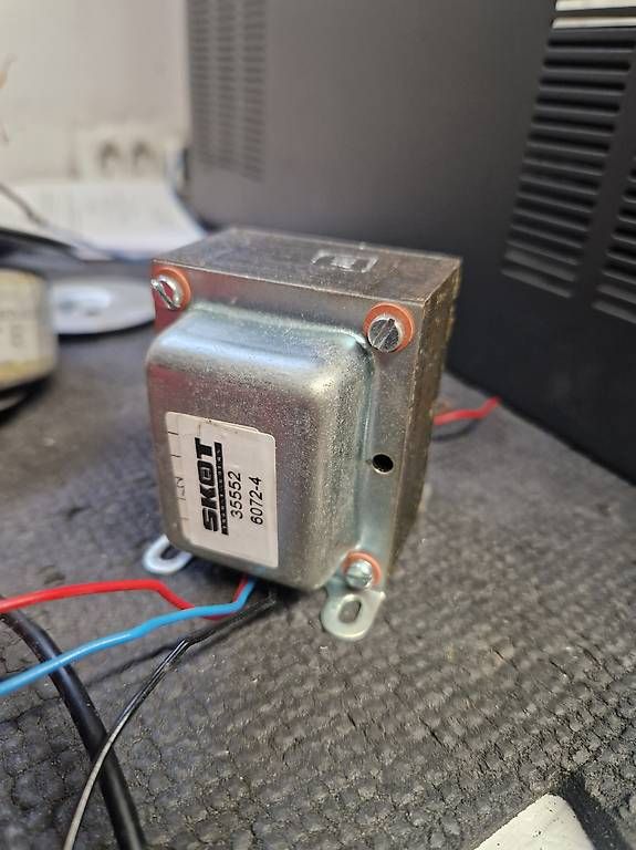 Alimentation électrique: Transformateur de sortie Laney VC30 LC30 – D'occasion à Vufflens-la-ville par jbf_7vx8