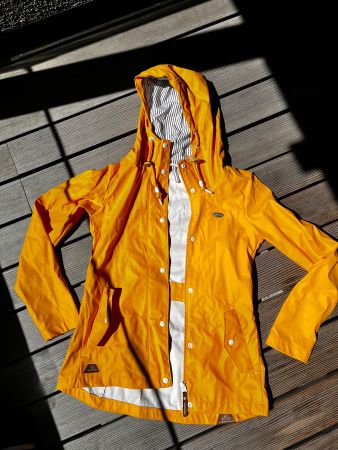 Regenjacke gelb von Ragwear Grösse S Damen, neuwertig